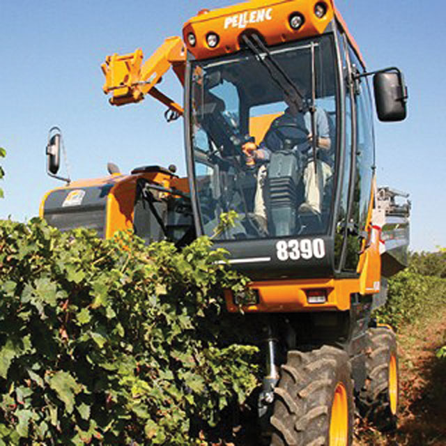 Fiche technique Machine à vendanger Pellenc 8390 de 2012